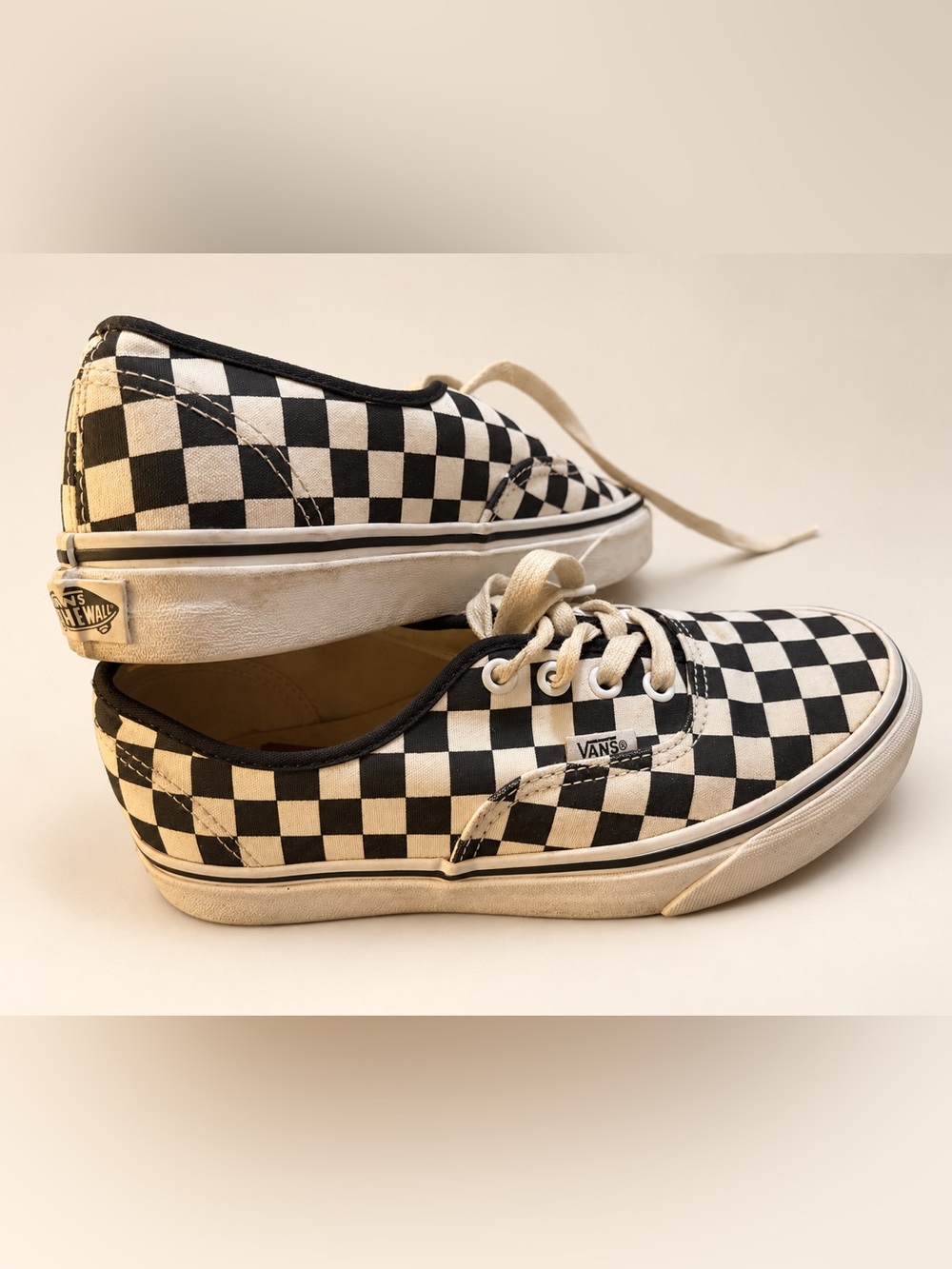Vans Checkerboard Low-Top Sneakers - Black & White